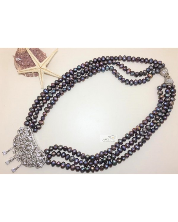 ANTHONIA NECKLACE